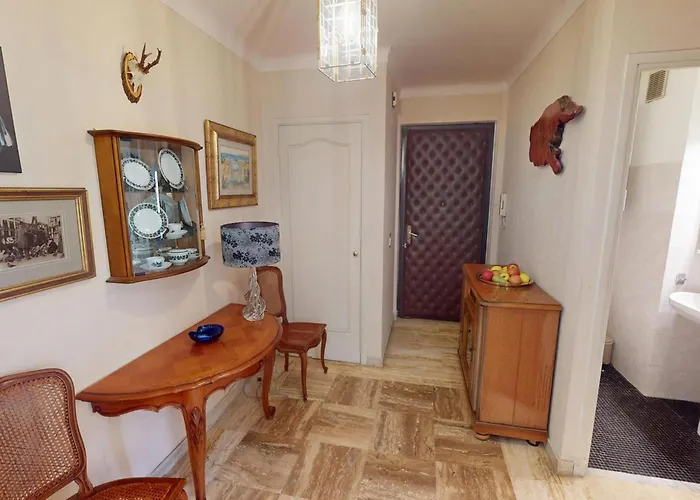 Agreable 3p A Avec Terrasse Et Garage - Fr-1-196-389 멍똥