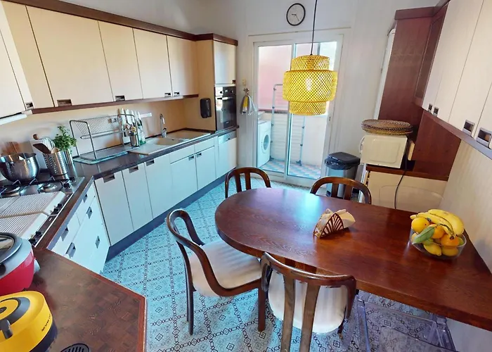 Agreable 3p A Avec Terrasse Et Garage - Fr-1-196-389 멍똥